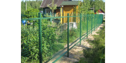 Монтаж паркану із зварної сітки